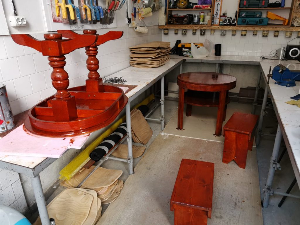 Tehnologii – tehnic